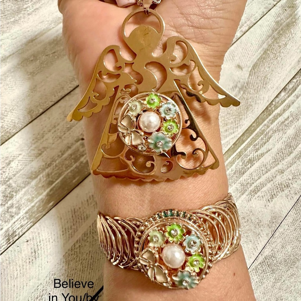 Gold Angel Pendant and Bracelet Set